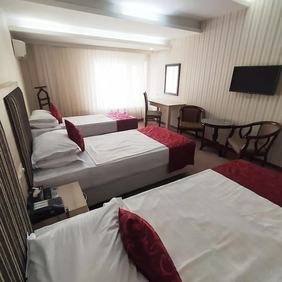 **  Royal Hotel Баку Азербайджан